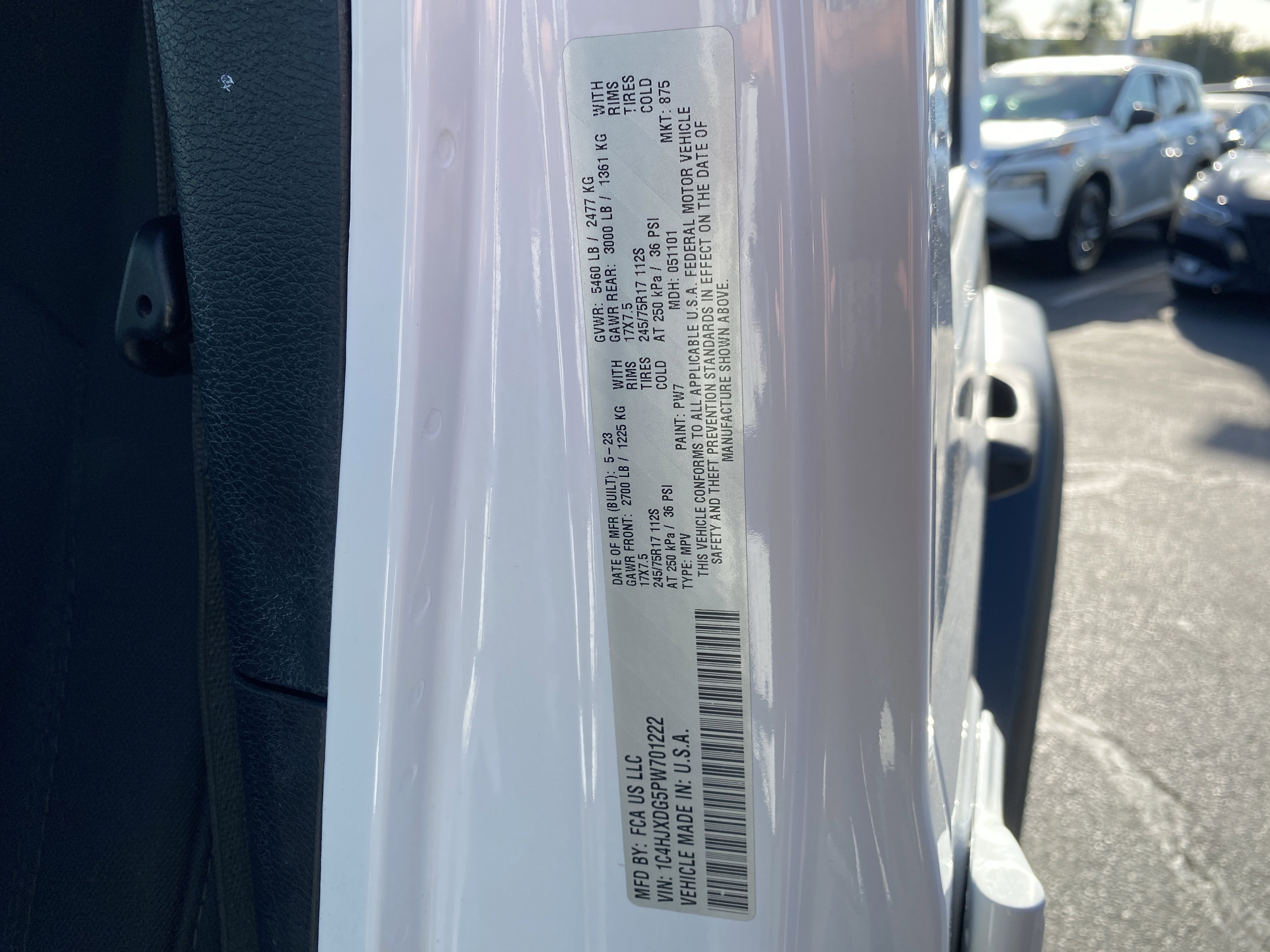 Used 2023 Jeep Wrangler Sport image 29