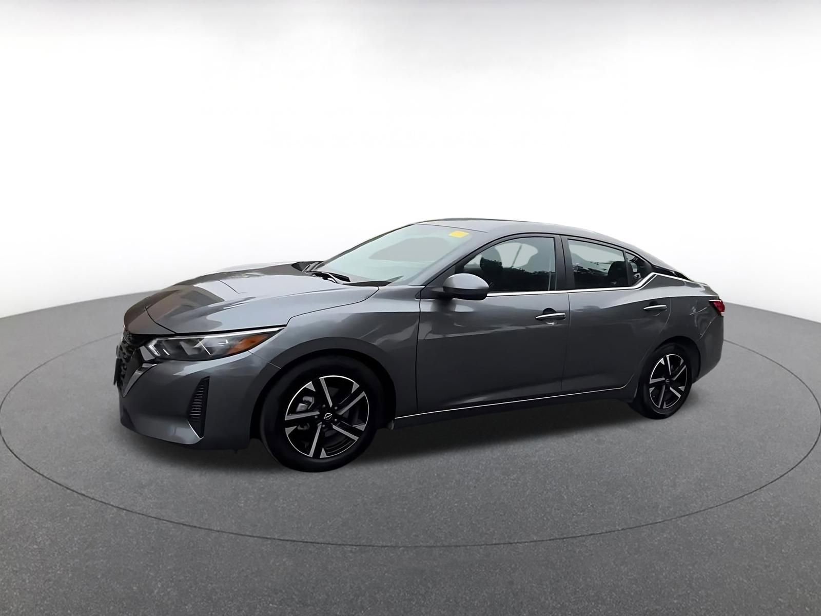 Used 2025 Nissan Sentra SV image 7