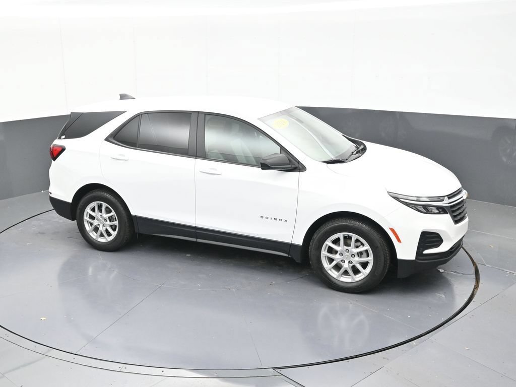 Used 2024 Chevrolet Equinox LS w/ LS Convenience Package FWD image 56