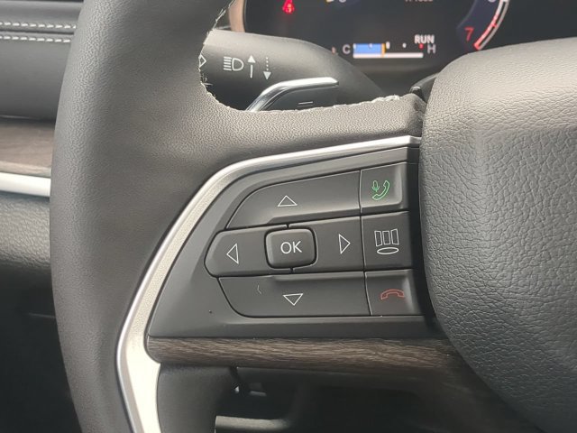 New 2027 Jeep Grand Cherokee L Limited RWD image 30