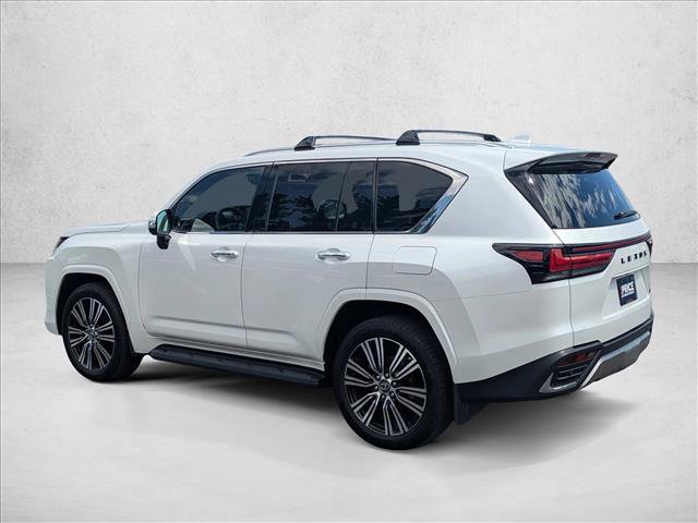 Used 2025 Lexus LX 600 4WD w/ Accessory Package (2T) image 8