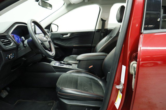 Used 2022 Ford Escape SEL w/ SEL Stealth AWD Package image 7