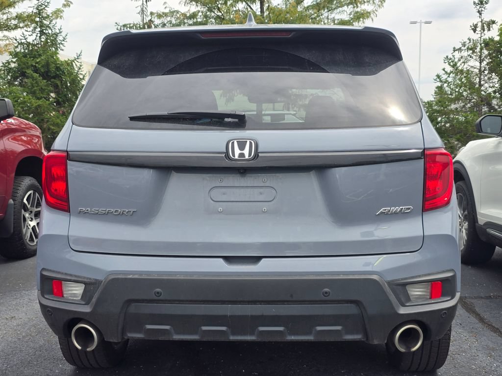 Used 2025 Honda Passport EX-L image 6