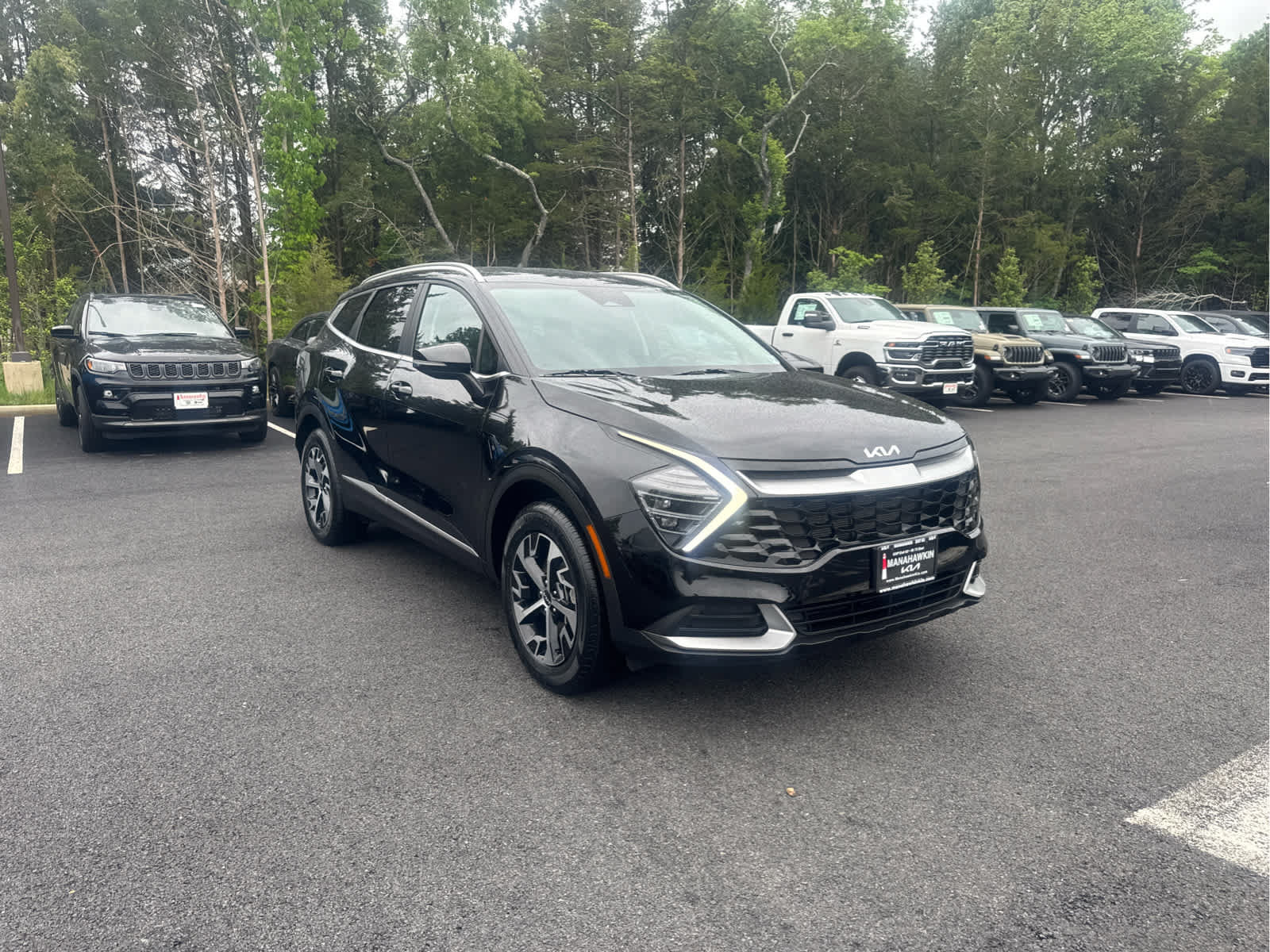 Certified 2024 Kia Sportage EX AWD/4WD image 1