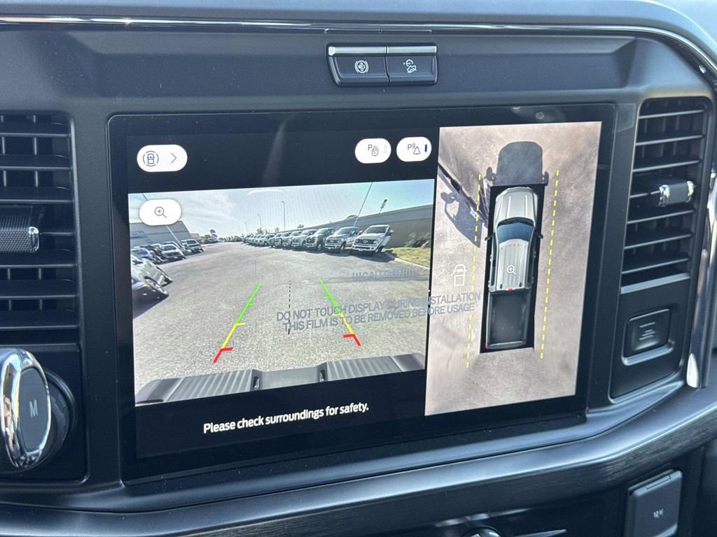 New 2025 Ford F350 Lariat w/ Lariat Ultimate Package image 15