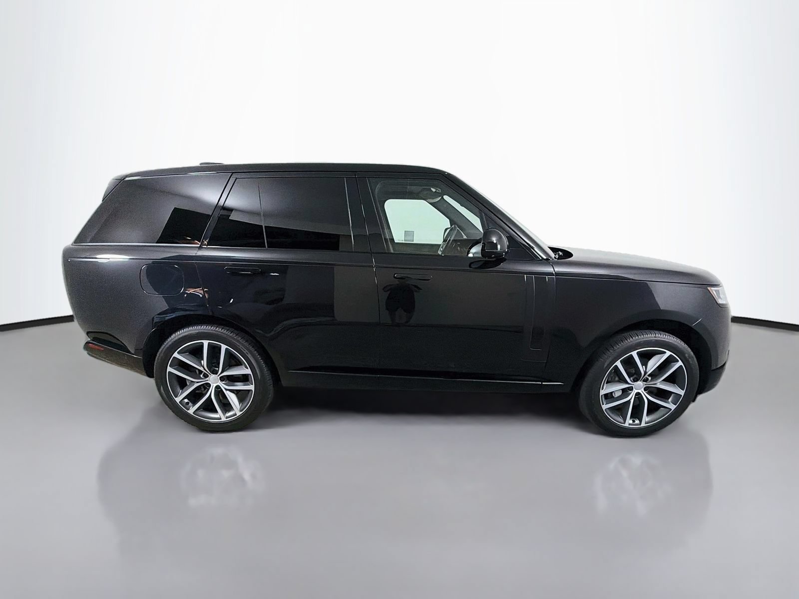 Certified 2024 Land Rover Range Rover SE AWD/4WD image 6