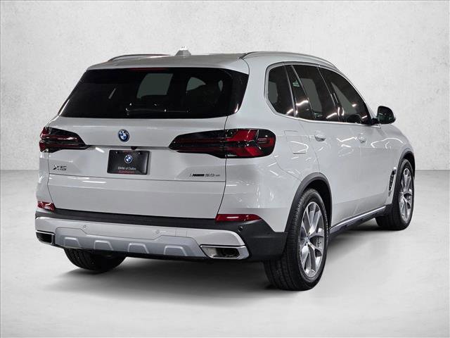 New 2026 BMW X5 xDrive50e w/ Executive Package image 5