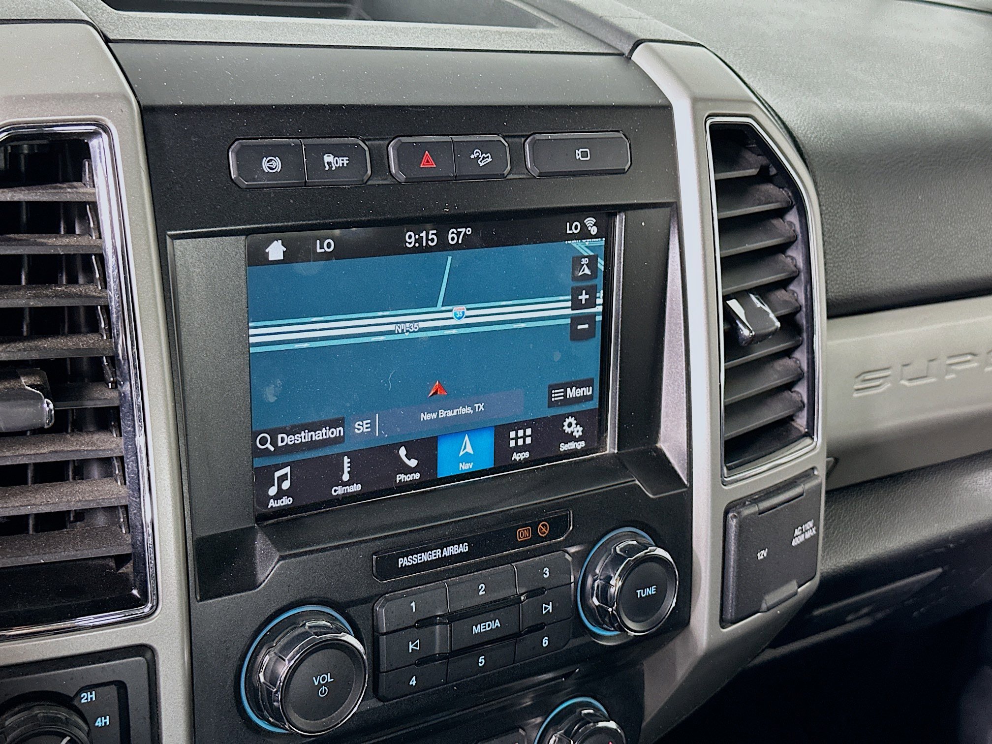 Used 2018 Ford F250 Lariat w/ Chrome Package image 21