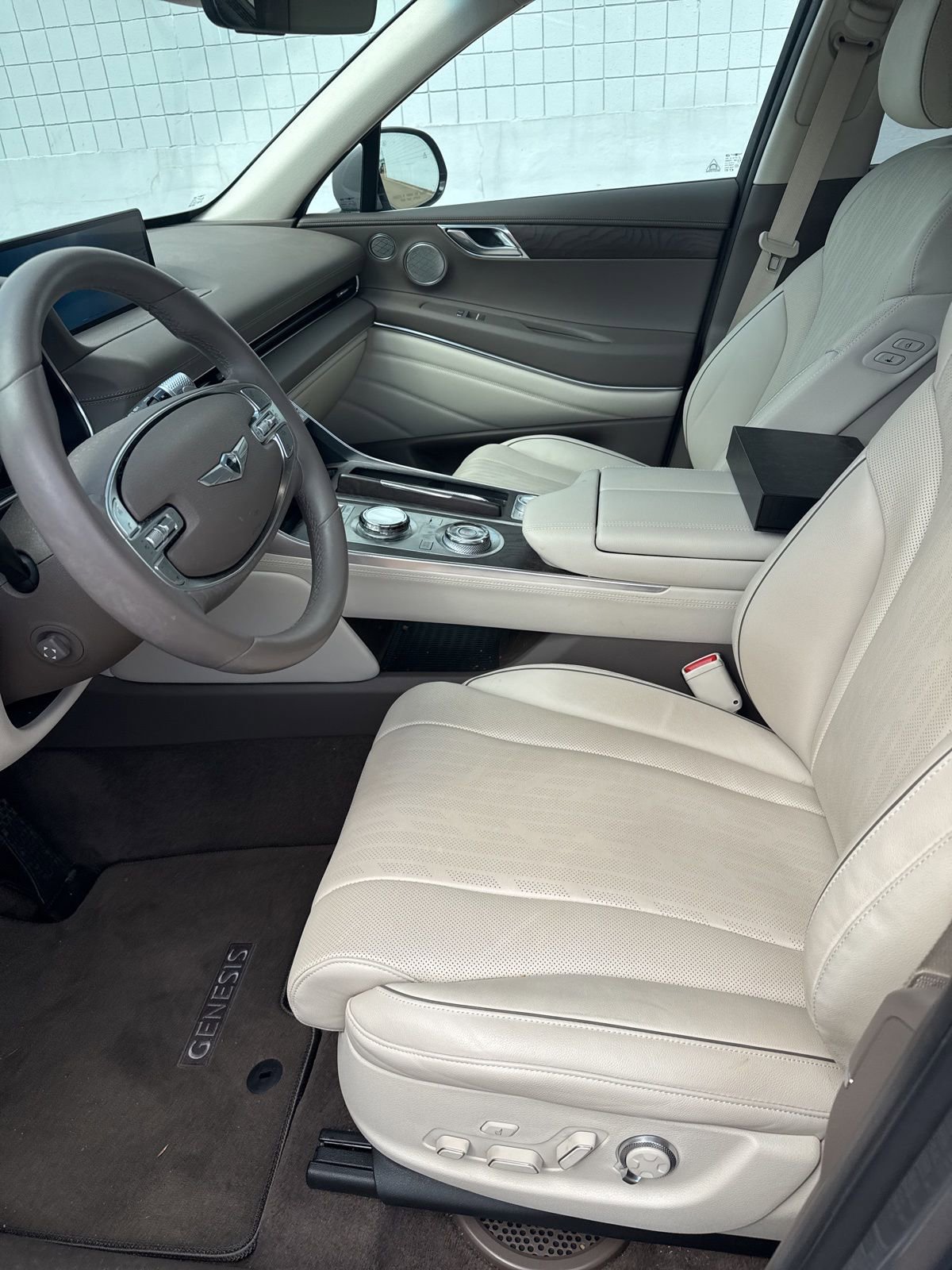 Used 2024 Genesis GV80 3.5T image 4