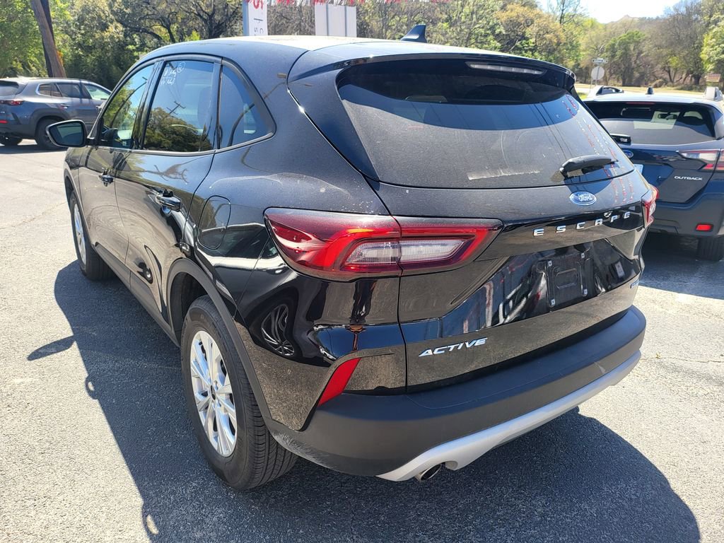 Used 2025 Ford Escape Active image 12