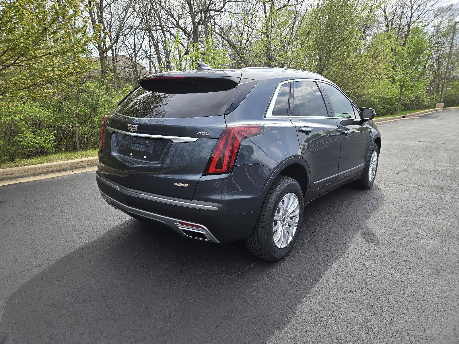 Used 2021 Cadillac XT5 Premium Luxury AWD/4WD image 3