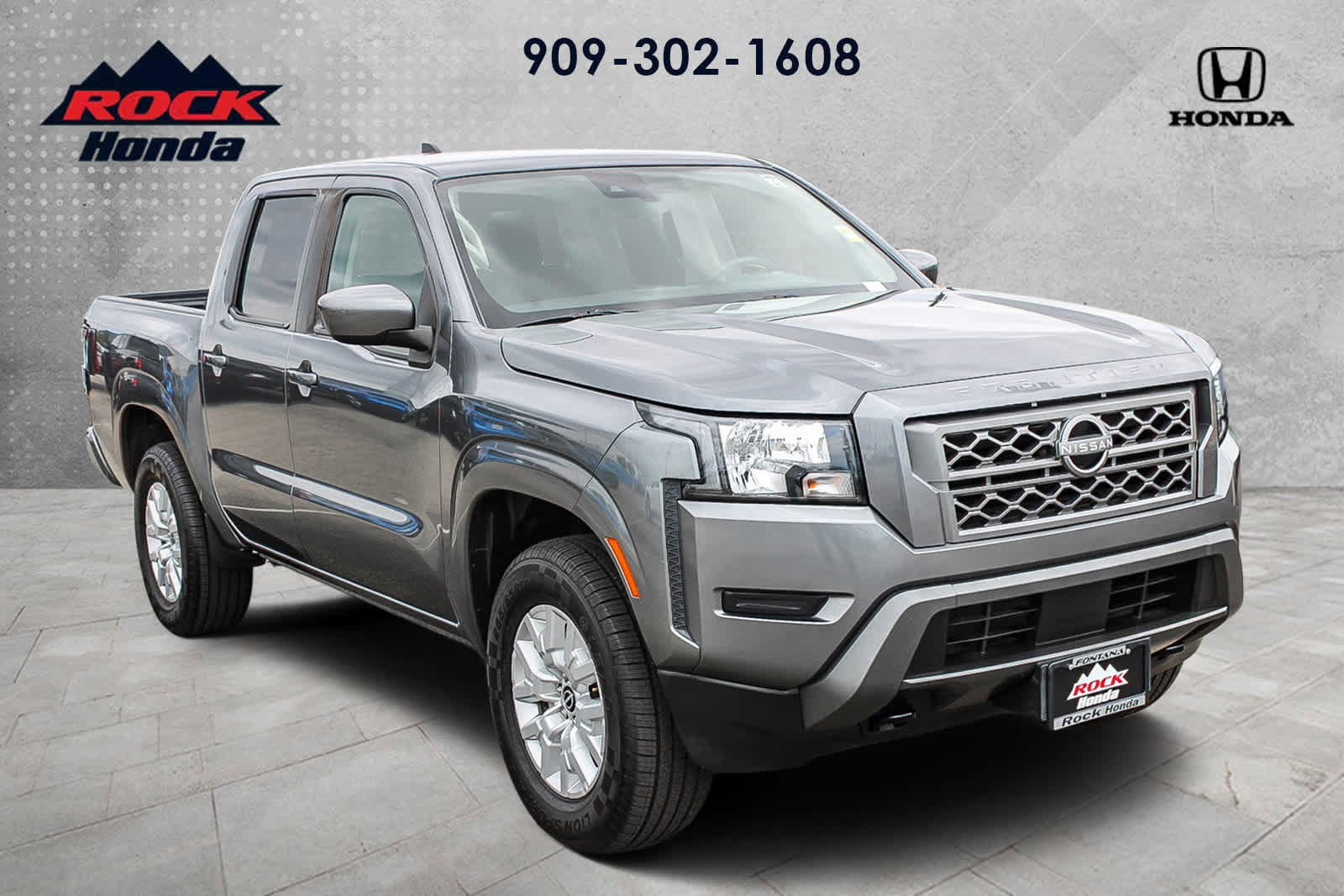 Used 2023 Nissan Frontier SV AWD/4WD image 3