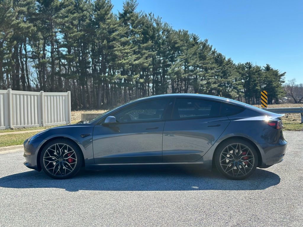 Used 2022 Tesla Model 3 Performance AWD/4WD image 4