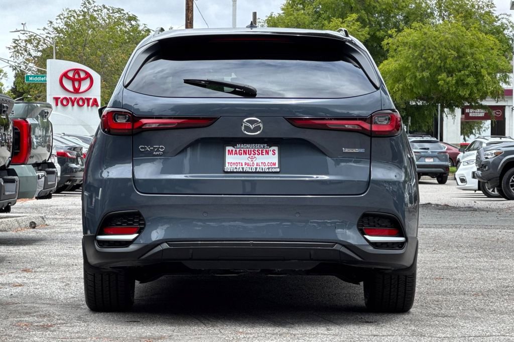 Used 2025 MAZDA CX-70 Plug-In Hybrid w/ Premium Plus AWD/4WD image 4