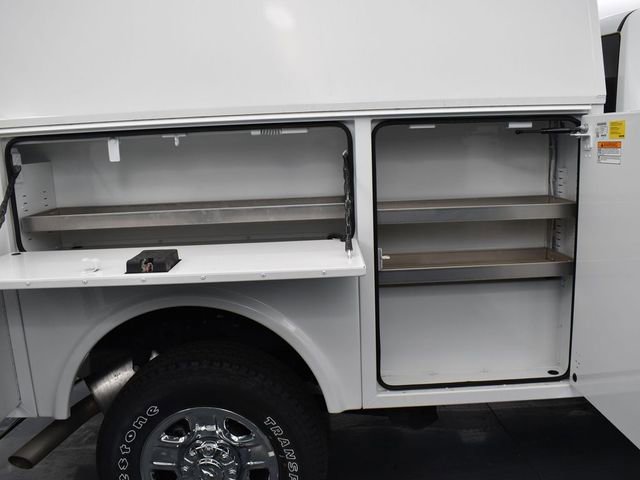 New 2024 RAM 2500 Tradesman w/ Chrome Appearance Group image 36