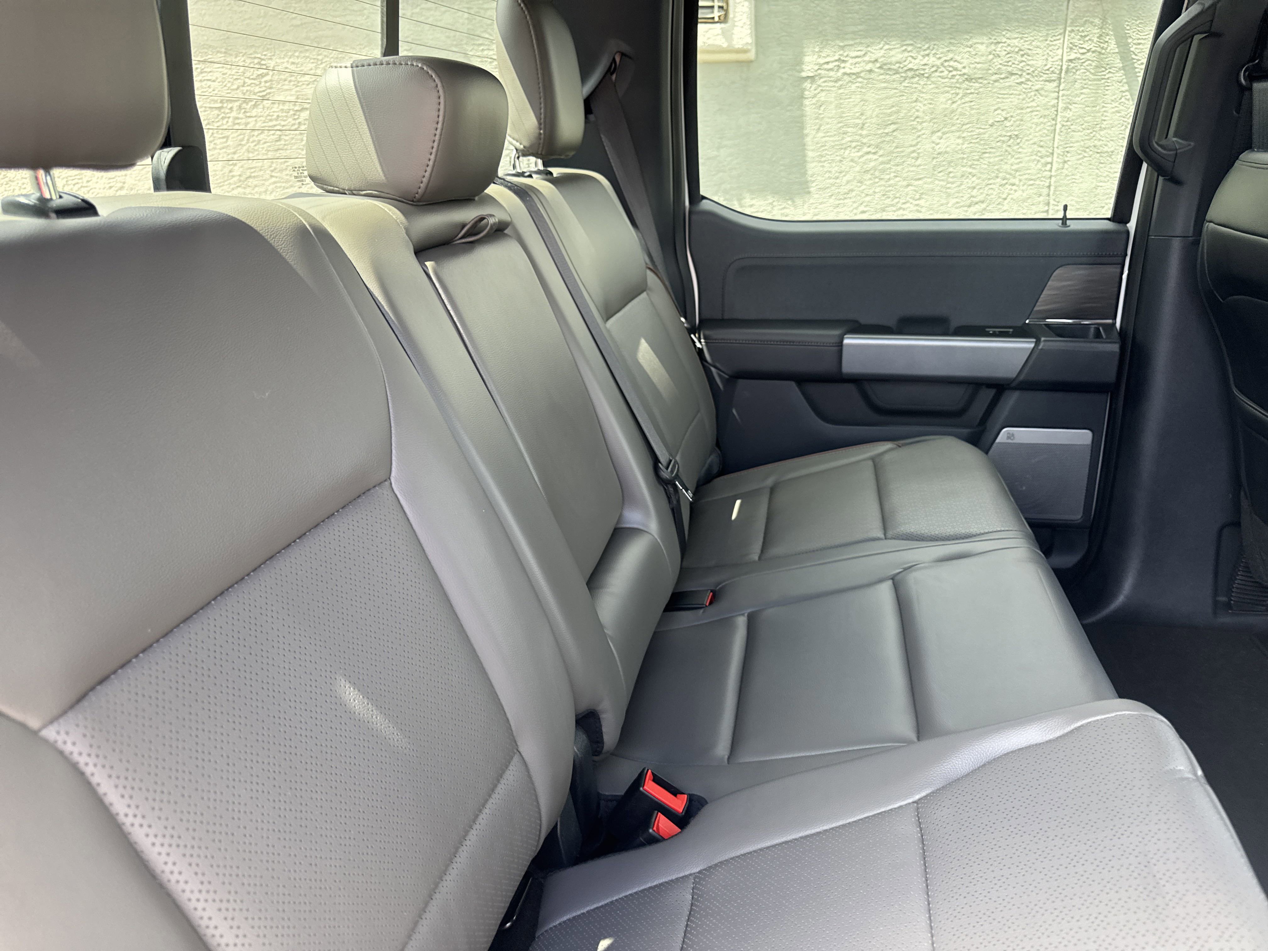 New 2025 Ford F150 Lariat w/ Equipment Group 502A High image 12