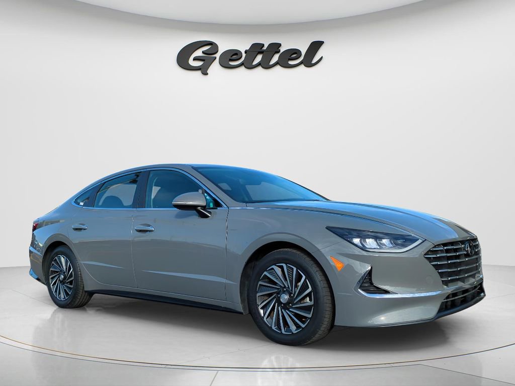 Used 2020 Hyundai Sonata SEL FWD image 2