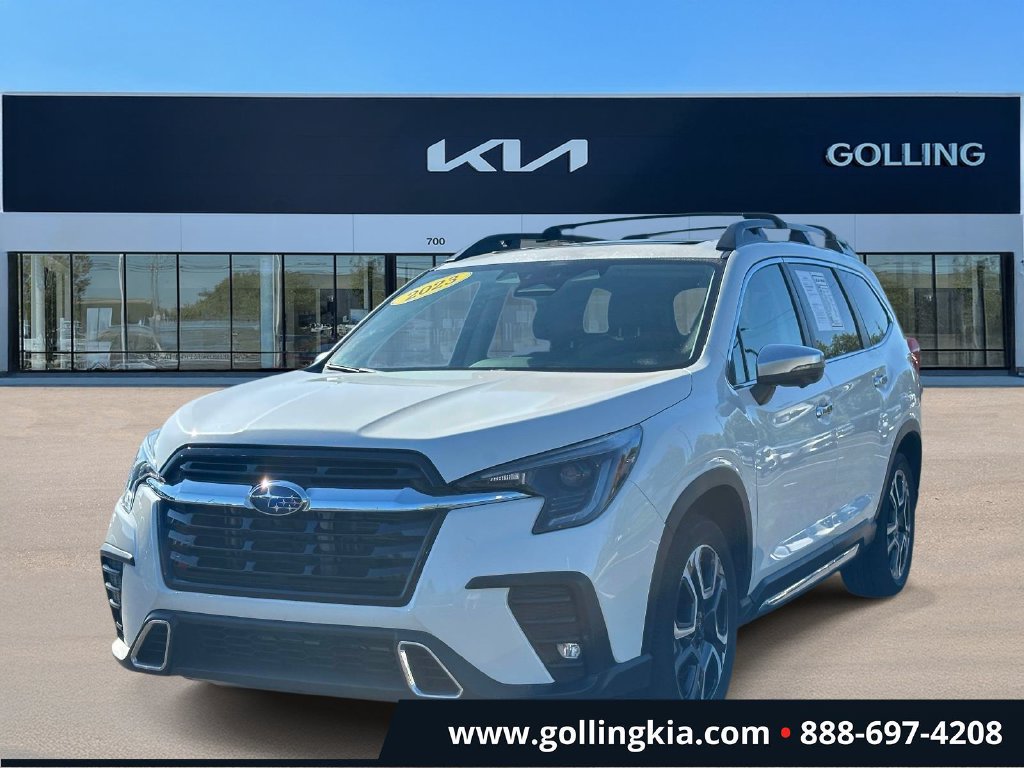 Used 2023 Subaru Ascent Touring AWD/4WD image 5