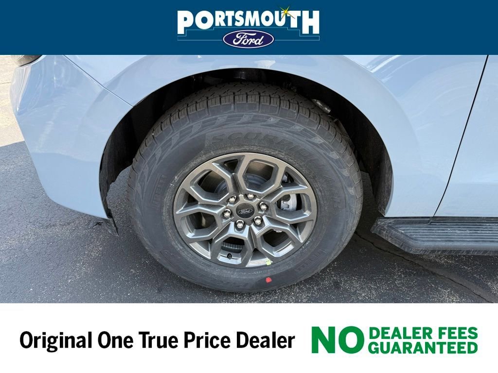 New 2026 Ford Expedition Active image 28