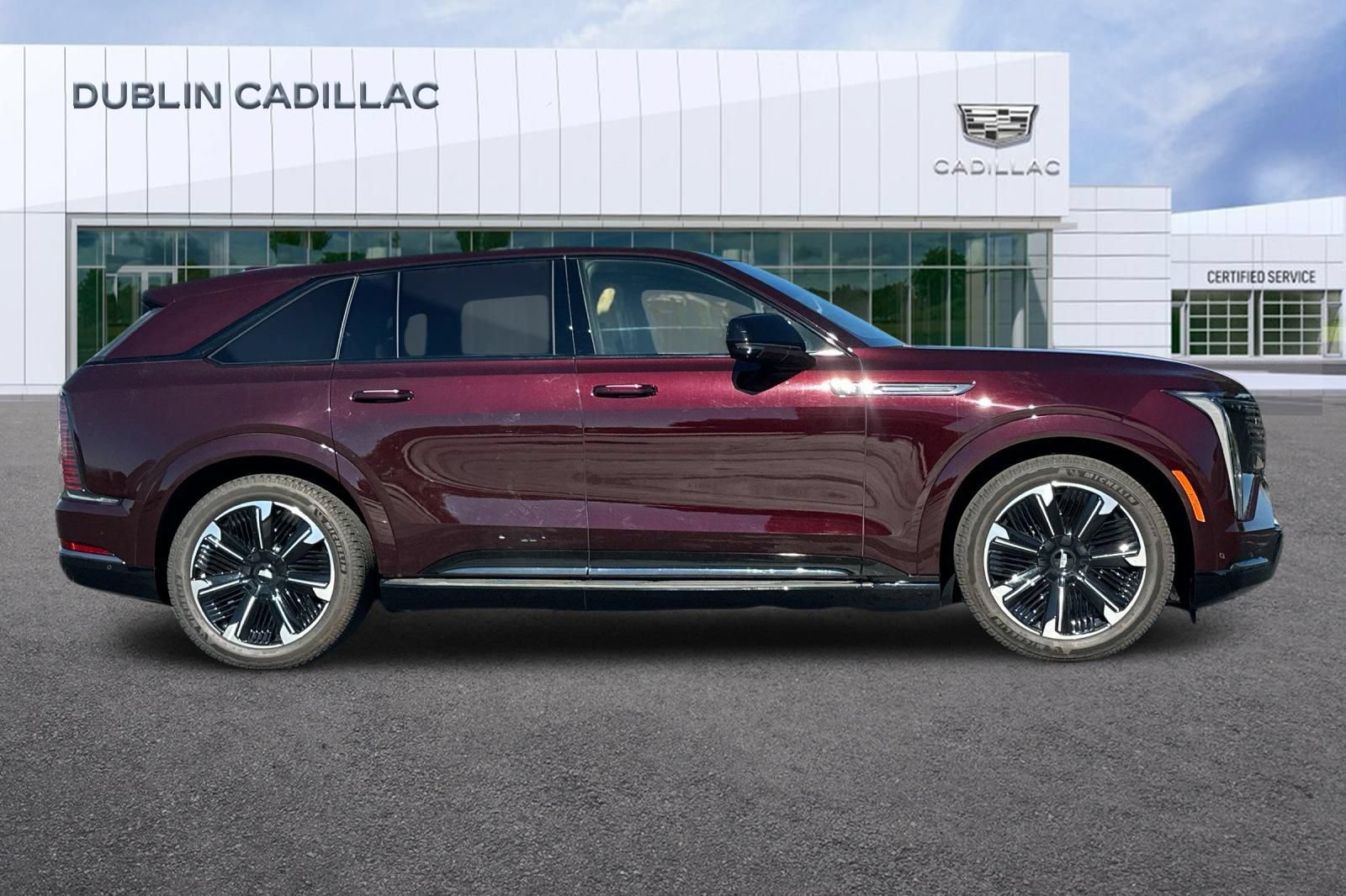 Certified 2026 Cadillac Escalade IQ Sport 2 AWD/4WD image 3