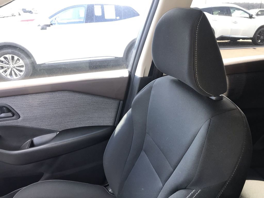 Used 2023 Nissan Rogue S AWD/4WD image 22