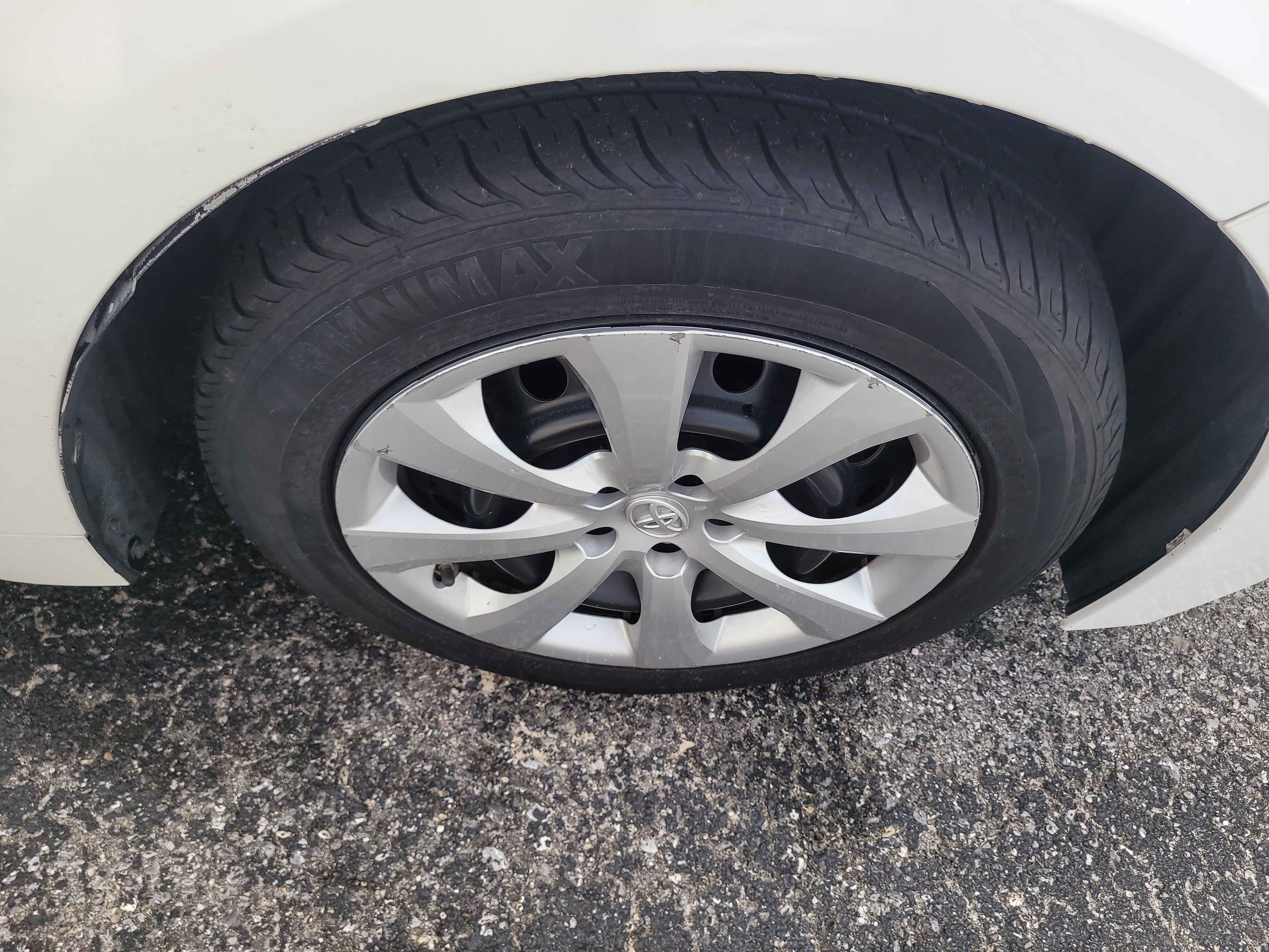 Certified 2022 Toyota Corolla LE FWD image 9