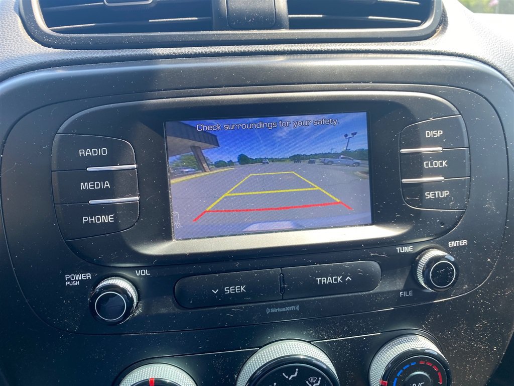 Used 2019 Kia Soul FWD image 16