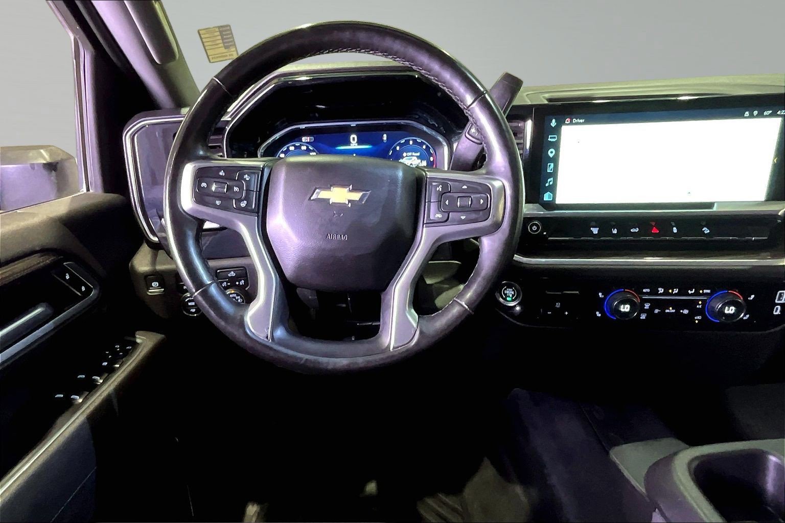 Used 2025 Chevrolet Silverado 2500 LT AWD/4WD image 10