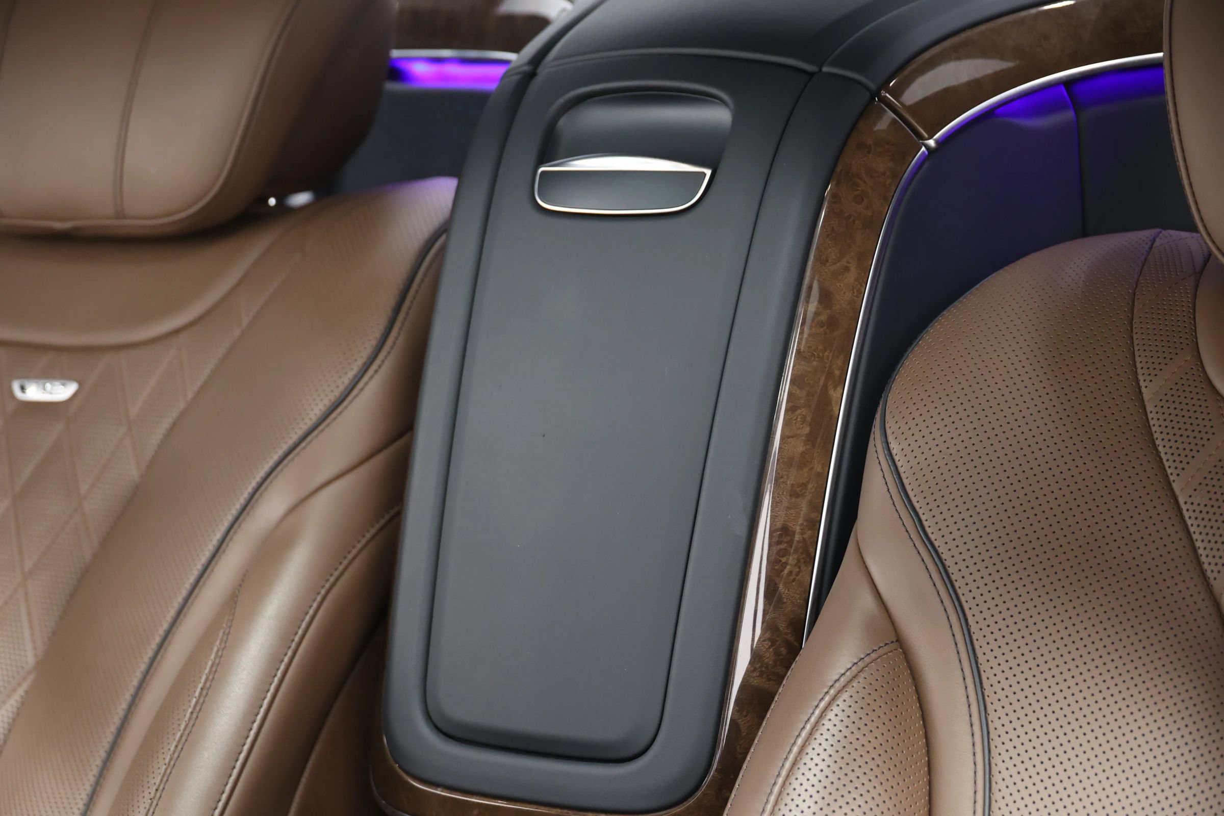 Used 2016 Mercedes-Benz Maybach S 600 image 54