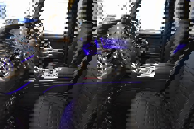 Used 2025 Mercedes-Benz G 550 image 25