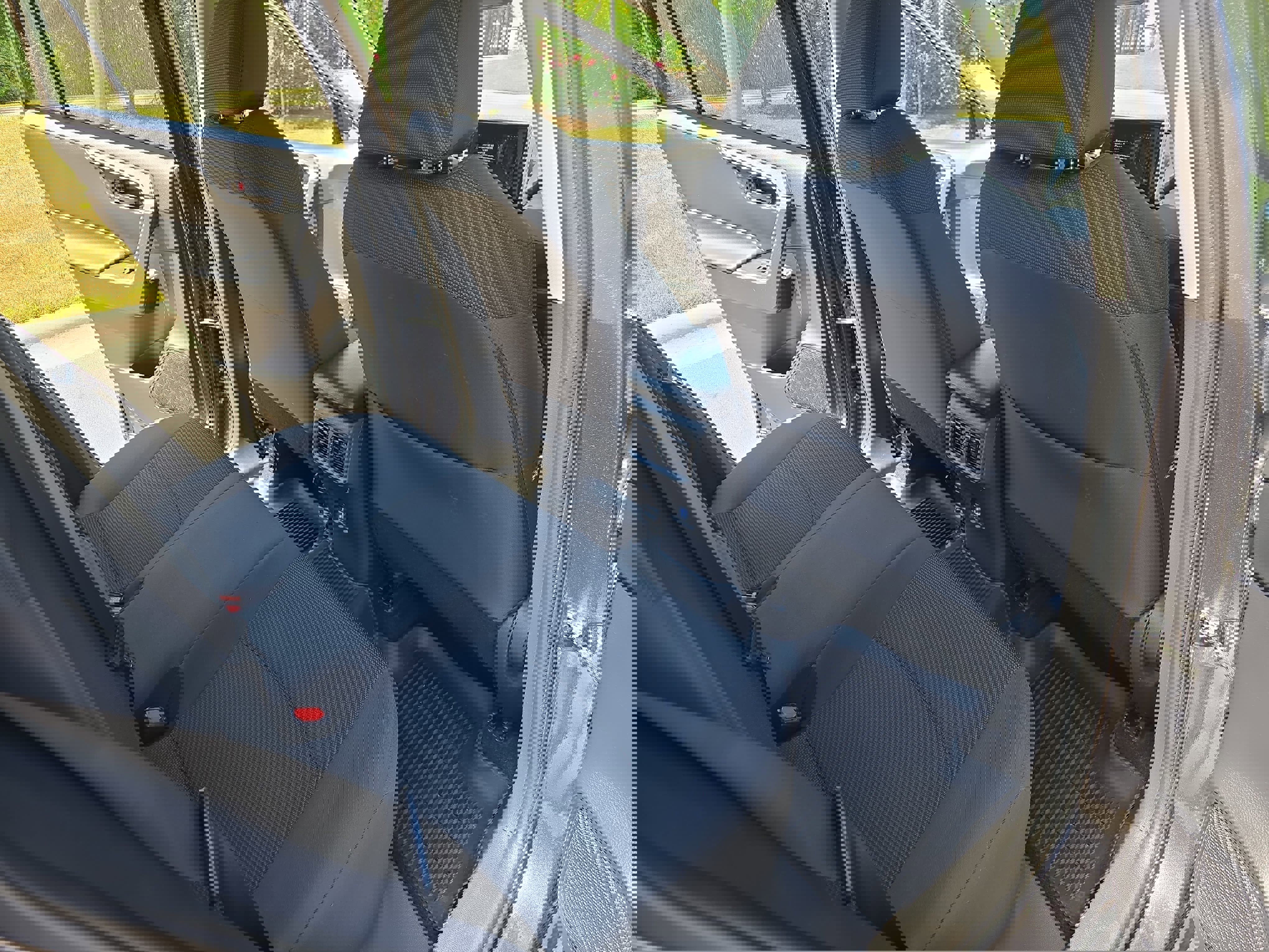 Used 2024 Toyota RAV4 LE FWD image 11