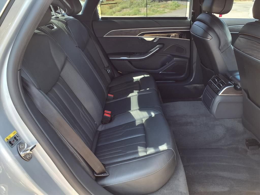 Used 2022 Audi A8 L 3.0T w/ Executive Package image 15