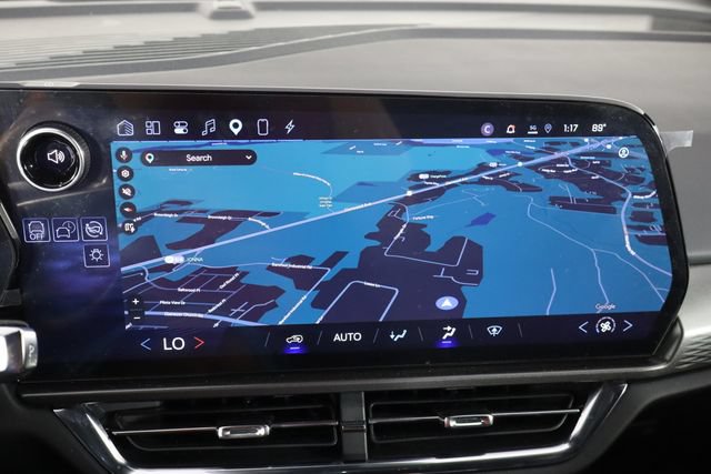 Used 2025 Chevrolet Equinox EV LT FWD image 38