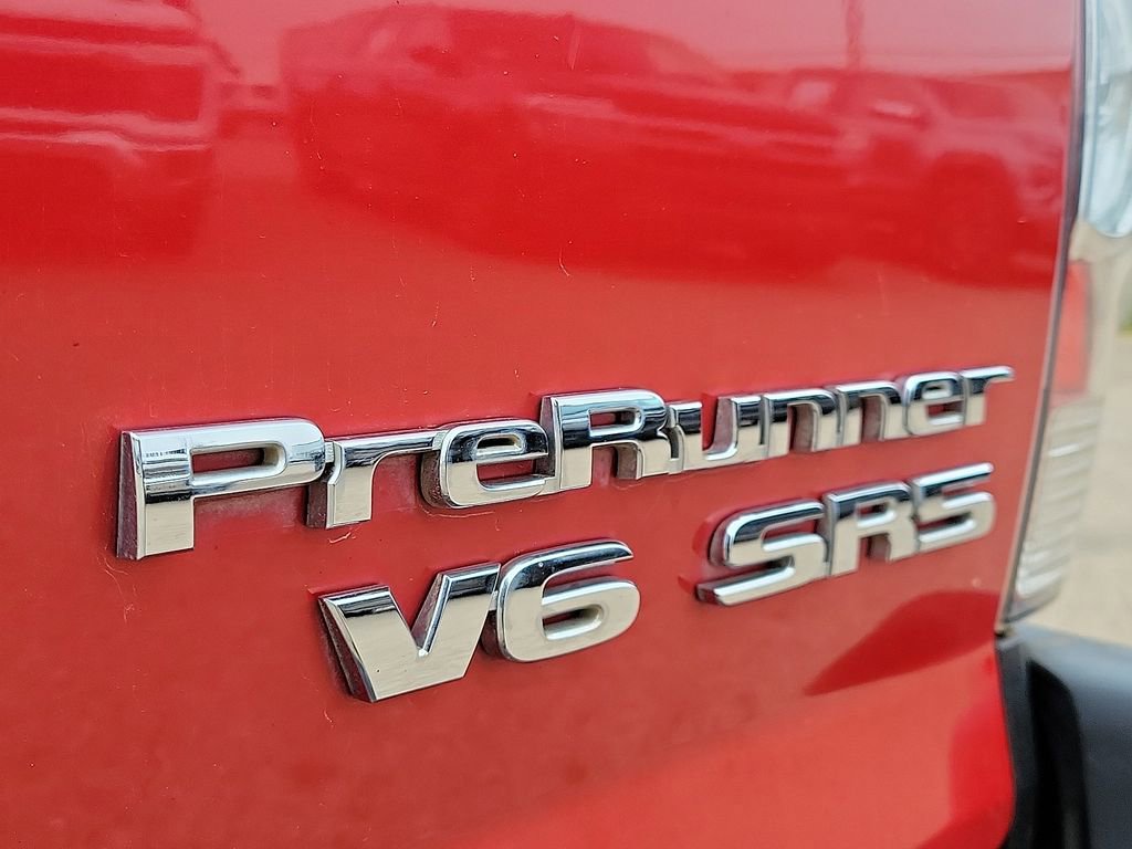 Used 2015 Toyota Tacoma PreRunner w/ SR5 Package RWD image 15