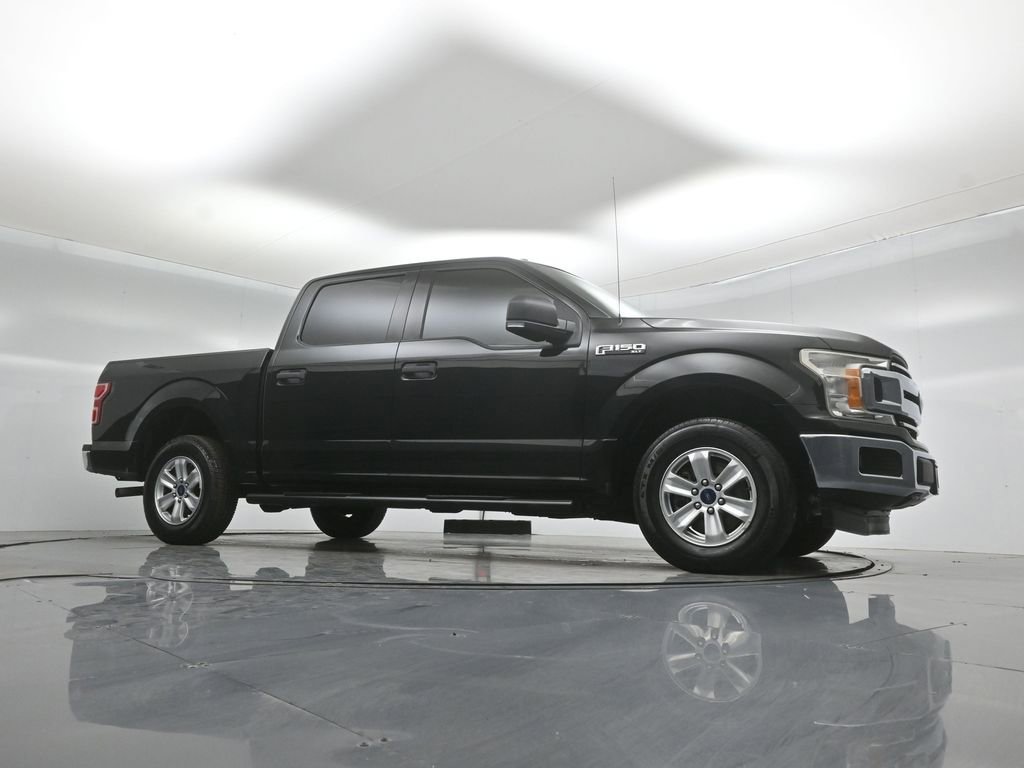 Certified 2018 Ford F150 XLT w/ Equipment Group 301A Mid RWD image 3