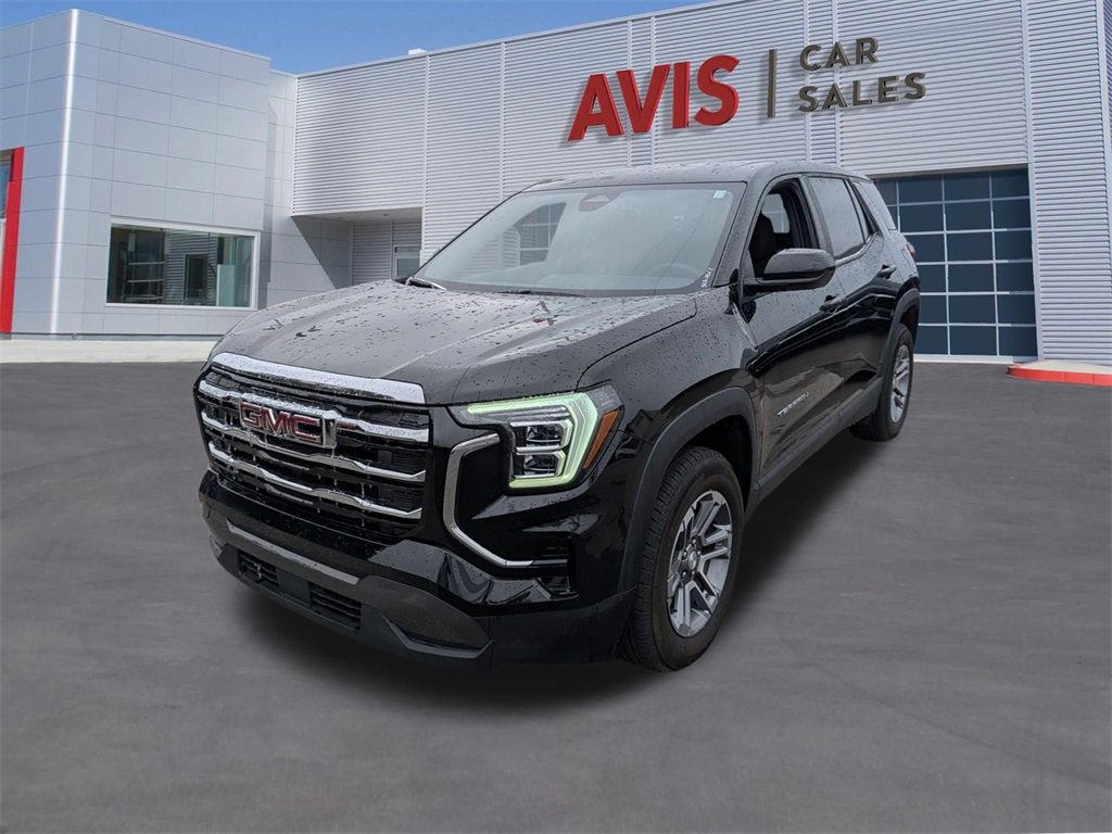 Used 2025 GMC Terrain Elevation image 1