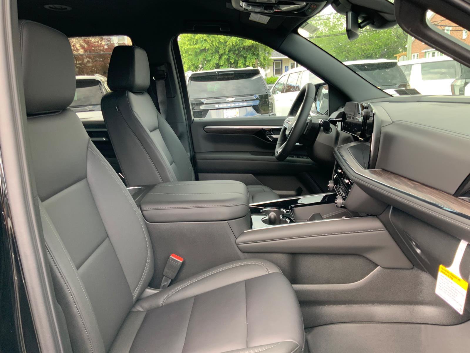 New 2026 Chevrolet Tahoe LT w/ Comfort Package AWD/4WD image 14