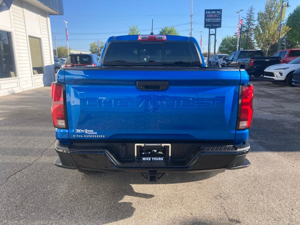Used 2023 Chevrolet Colorado Z71 w/ Z71 Convenience Package 2 AWD/4WD image 4