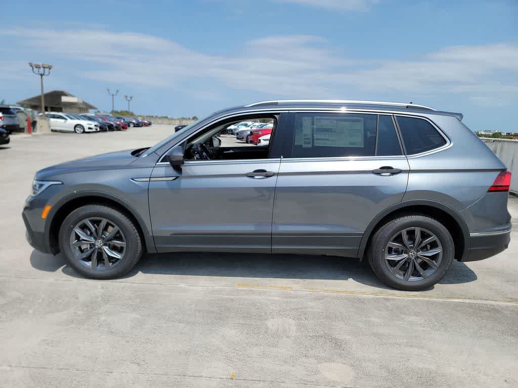 Used 2023 Volkswagen Tiguan SE FWD image 16
