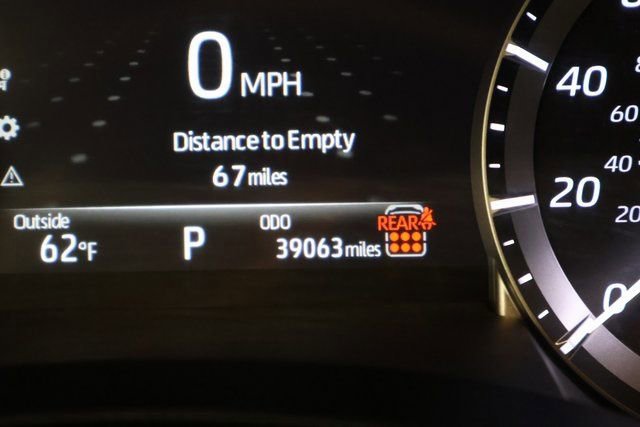 Used 2024 Toyota Highlander LE image 17