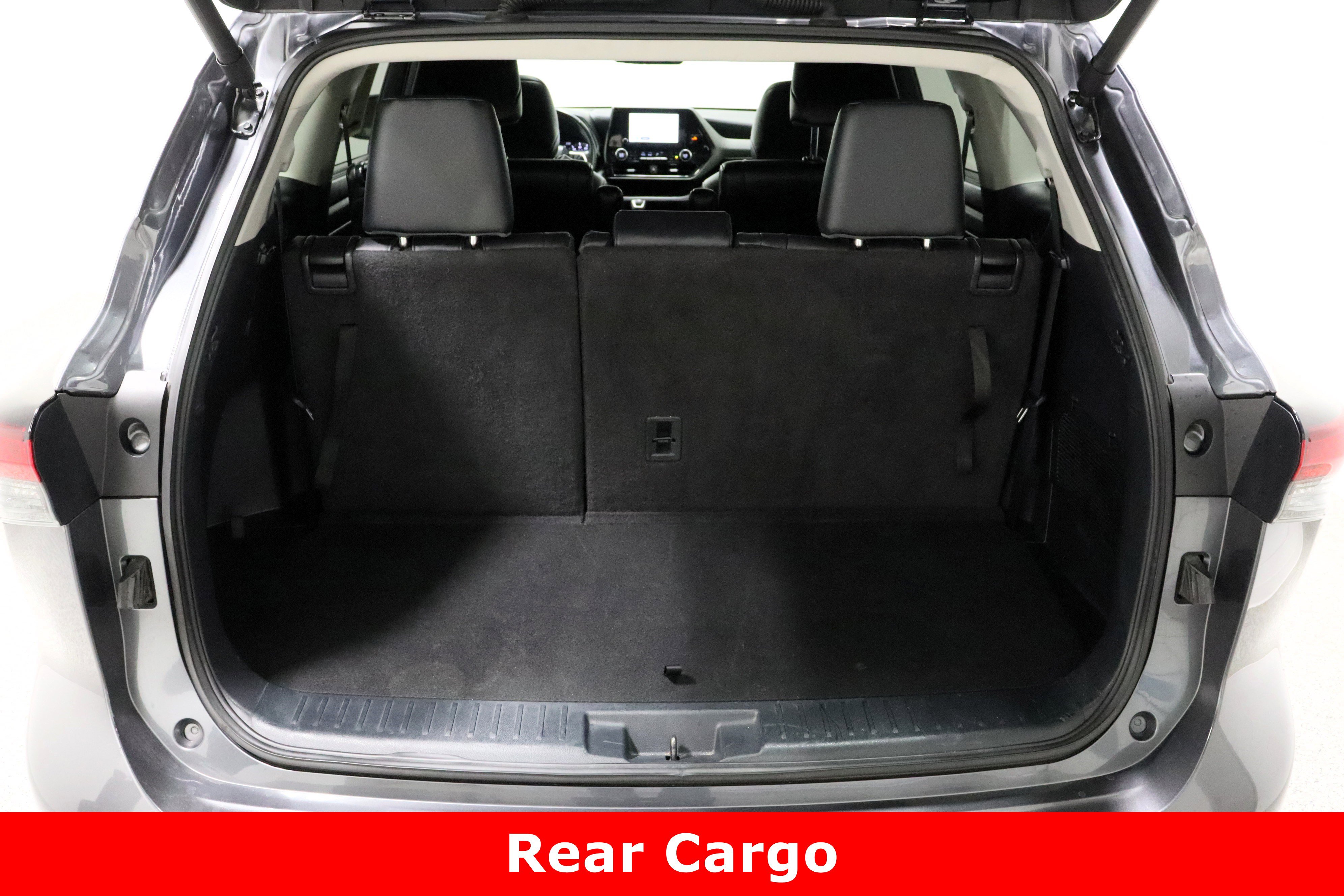 Used 2024 Toyota Highlander XLE image 34