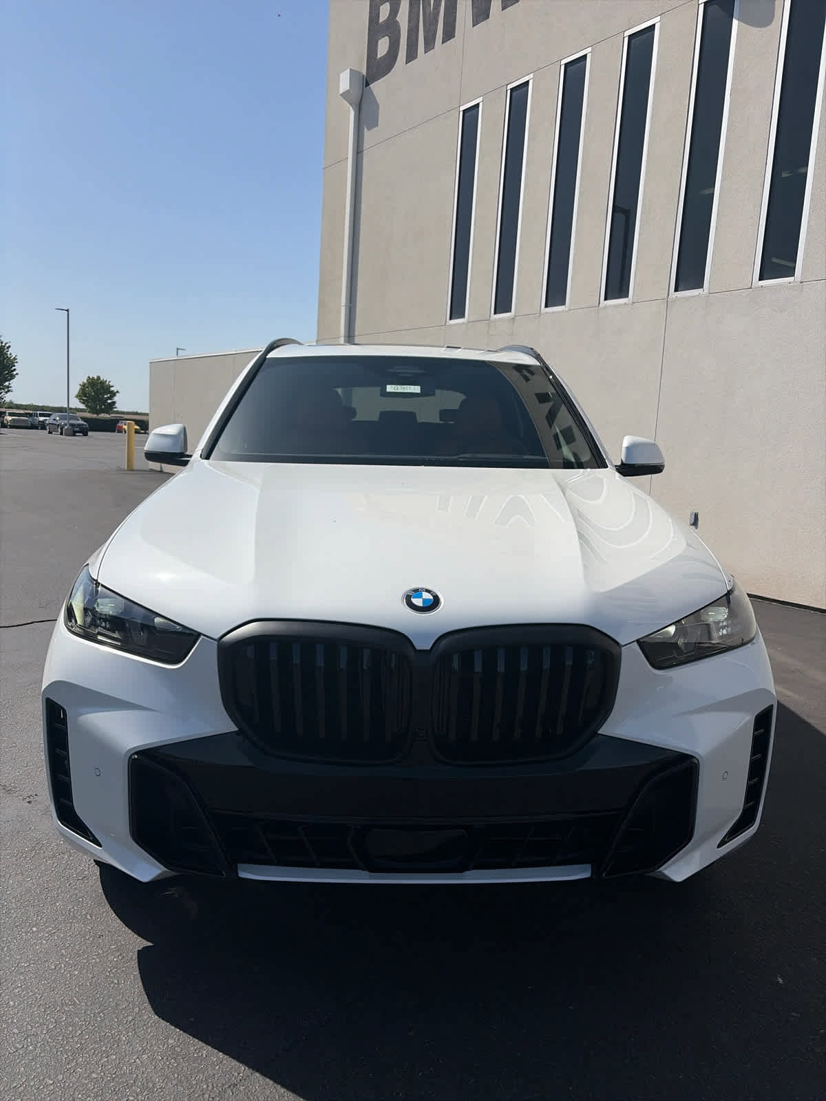 New 2026 BMW X5 sDrive40i w/ M Sport Package RWD image 2