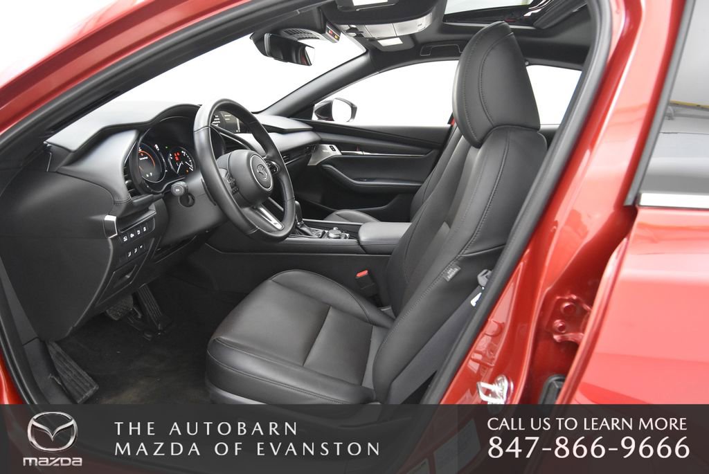 Used 2025 MAZDA MAZDA3 Hatchback w/Premium Plus Pkg image 23