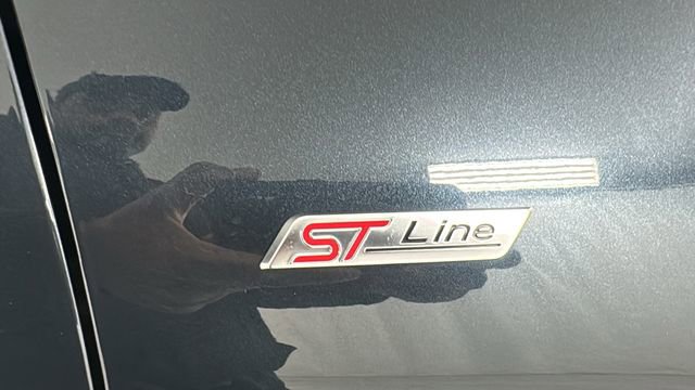 Used 2023 Ford Explorer ST-Line w/ Class IV Trailer Tow Package image 39