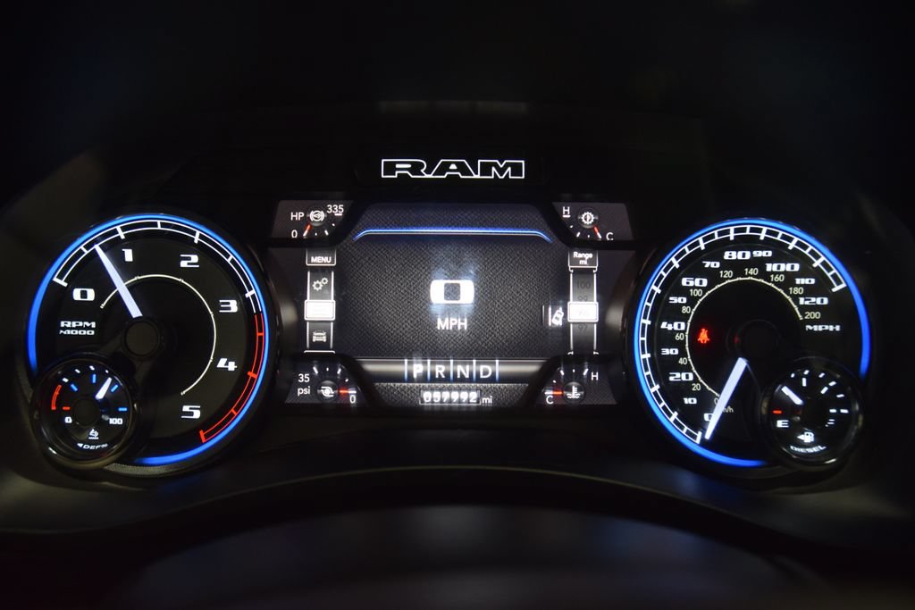 Used 2022 RAM 2500 Limited AWD/4WD image 59