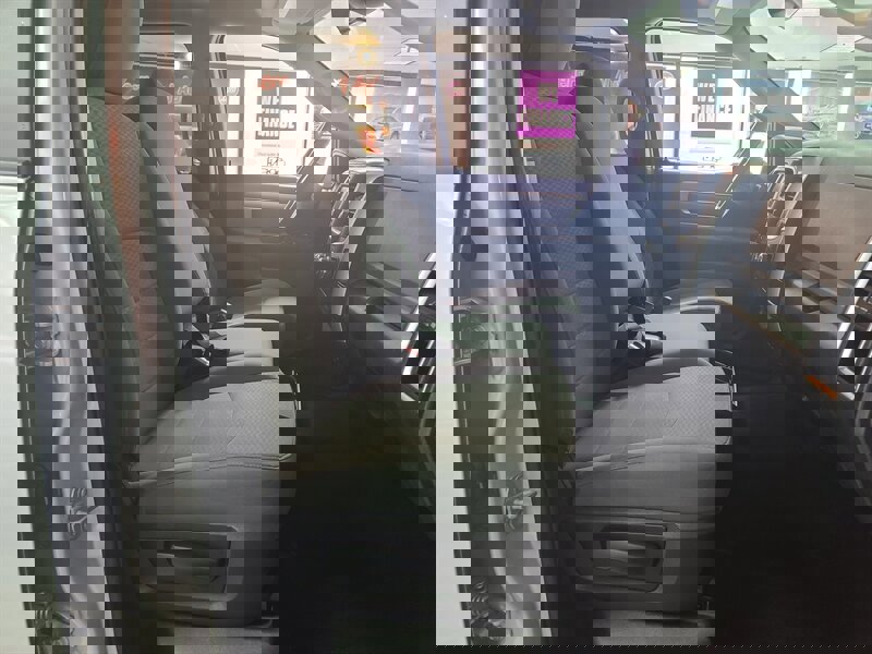 Used 2016 RAM 1500 Classic SLT w/ SLT Plus D￩cor Group image 15