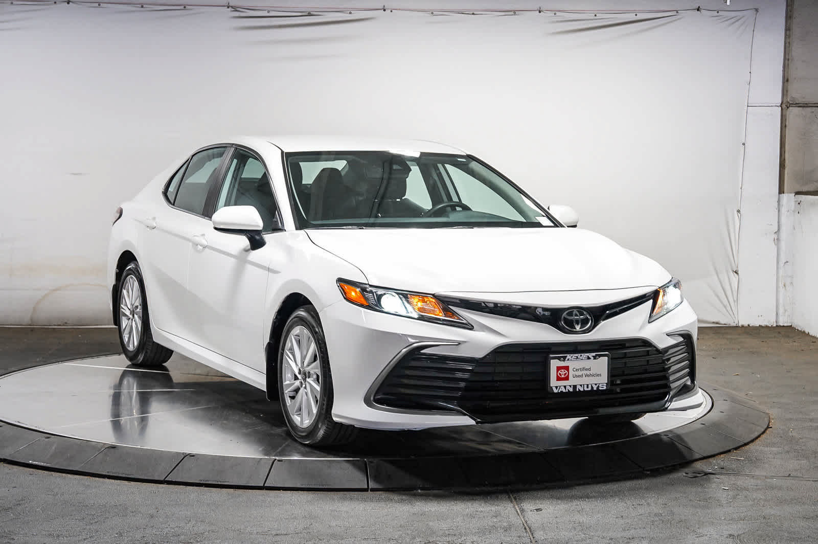 Certified 2024 Toyota Camry LE FWD image 6