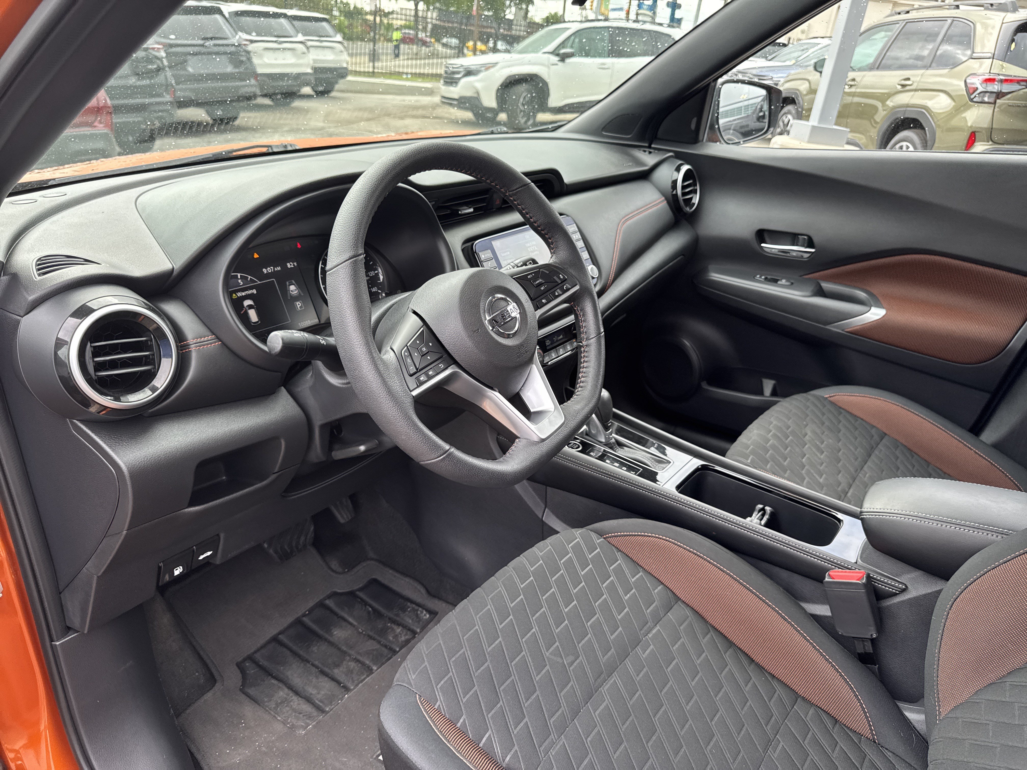 Used 2021 Nissan Kicks SR FWD image 18