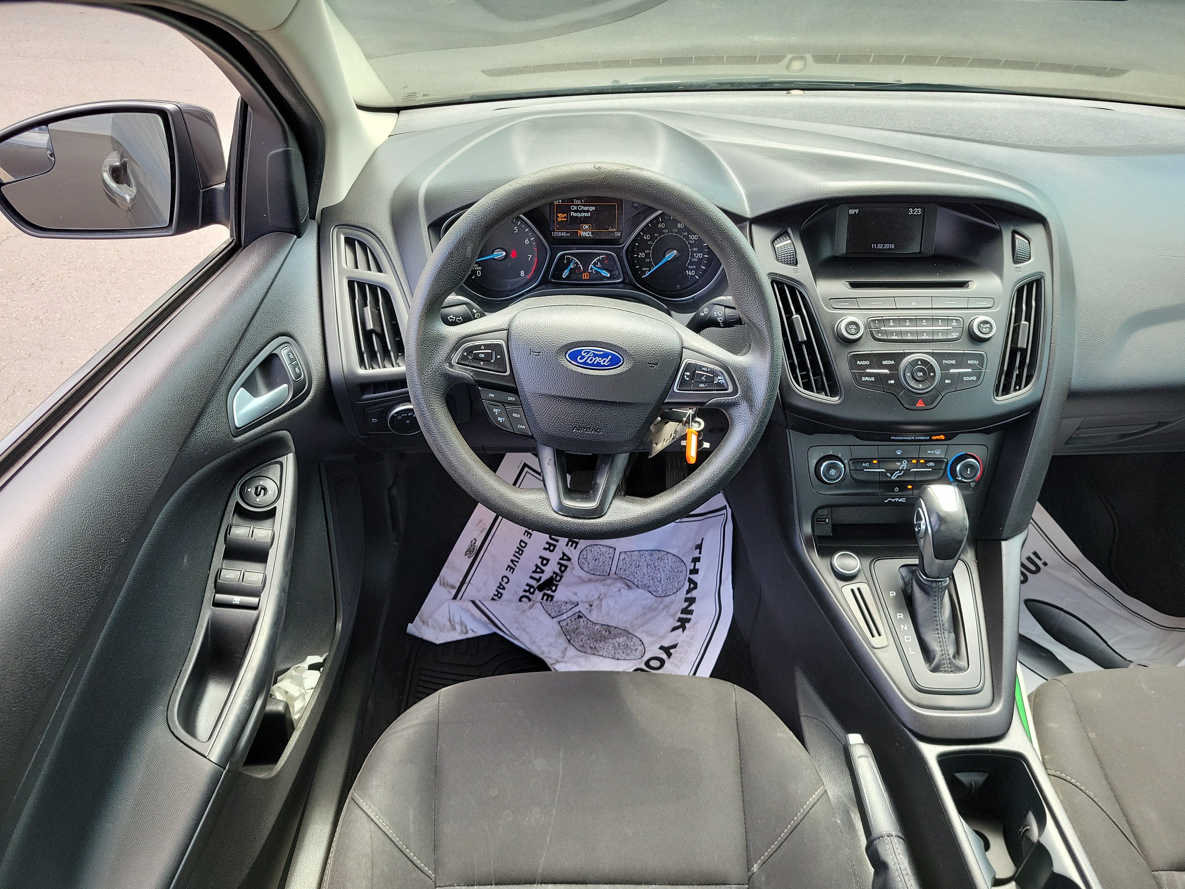Used 2016 Ford Focus SE w/ Reverse Sensing Package FWD image 9