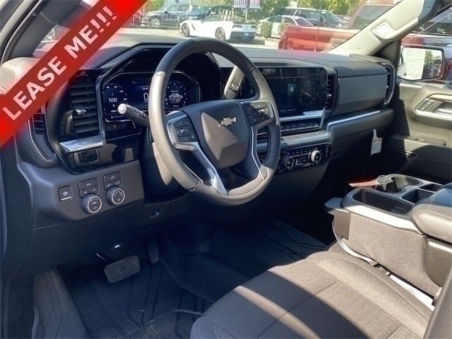 Used 2025 Chevrolet Silverado 1500 LT w/ Protection Package image 10